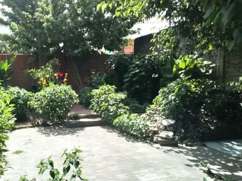 Terreno en Venta 25  mts Fondo