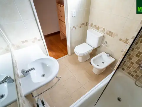 Departamento 3 ambientes con 2 baños