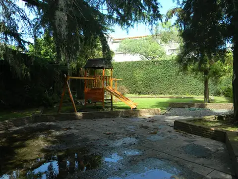 Casa en Alquiler en San Isidro Barrio Carreras, USD 1.100