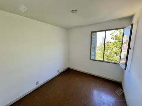Departamento en Alquiler en Remedios de Escalada, $ 450.000