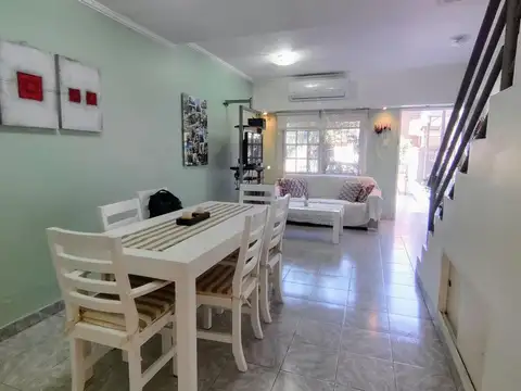 Depto Tipo Casa 4 ambientes con 1 baño