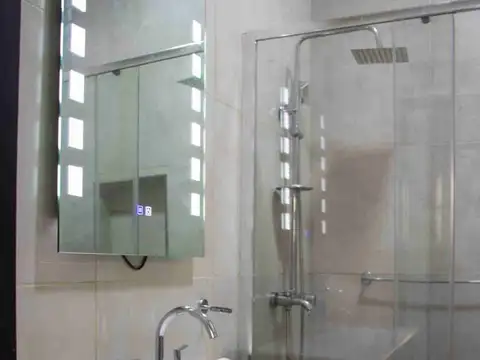 Depto Tipo Casa en Venta en Velez Sarsfield, USD 175.000