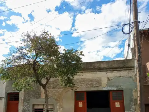 Galpón en Venta en Pompeya, CABA