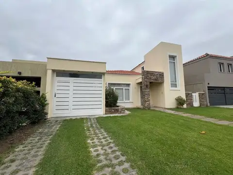 Elpidio Gonzales 100