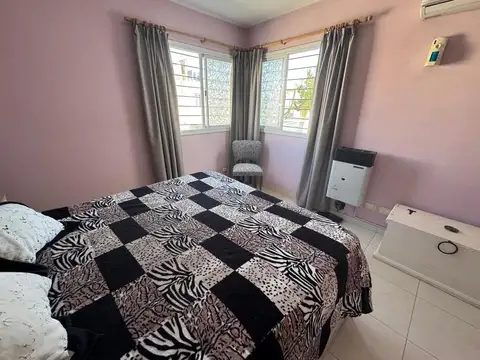 Depto Tipo Casa en Venta de 6 ambientes