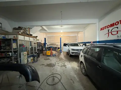 Remax alquila galpón sobre ruta 8 Venado Tuerto