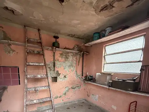 Depto Tipo Casa en Venta de 4 dormitorios