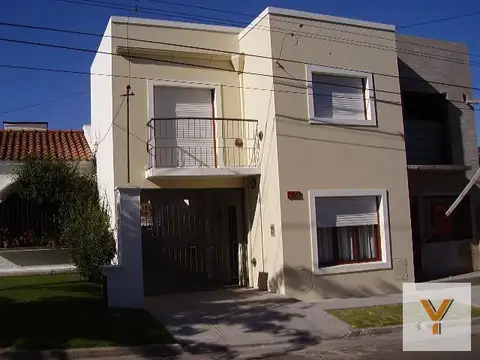 Casa en Alquiler - 2 Dormitorios 1 Baño - 70mts - Tandil