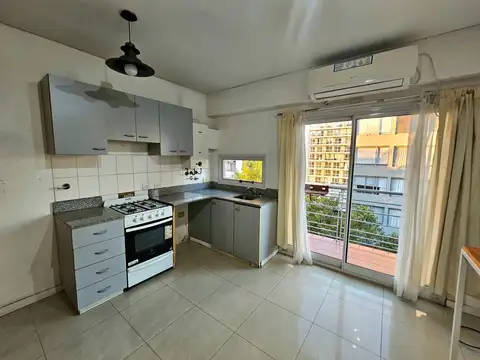 Departamento en Alquiler en Centro, $ 590.000