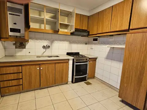 Depto Tipo Casa en Alquiler de 2 dormitorios