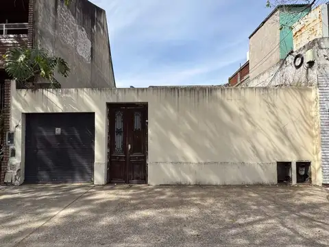 VENTA LOTE 8.63 X 25.70 EN MATADEROS