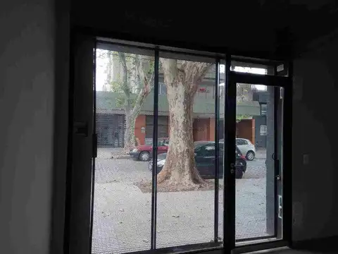 Local en Alquiler en Villa General Mitre, $ 580.000
