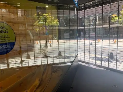 Local en Venta 30 años