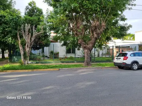 Casa en Alquiler en Don Bosco, $ 650.000