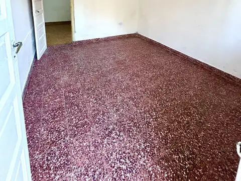 Casa en Alquiler con 1 cochera