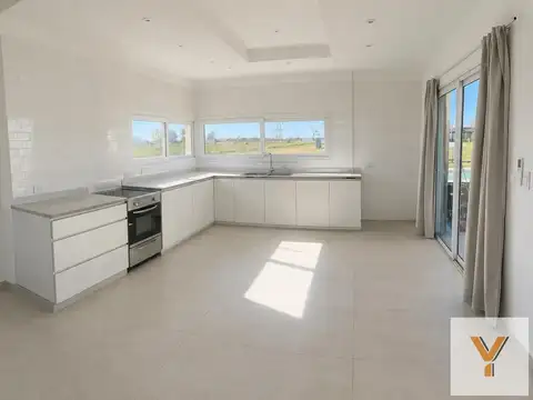 Casa en Venta - 4 Dormitorios 4 Baños - 828mts - Esteban Echeverria - Barrio La Magdalena Canning