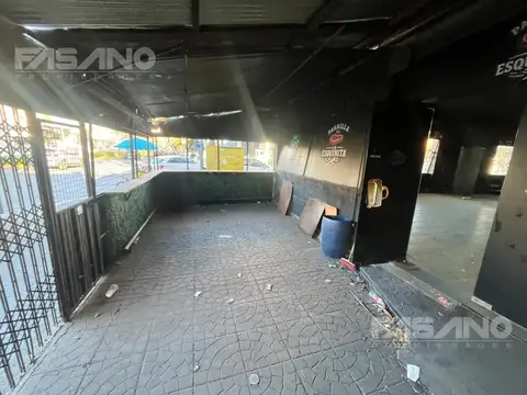 Av. Pres. Juan Domingo Perón al 3300