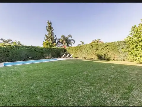 Casa en Alquiler Temporal en Villa Olivos, USD 4.000