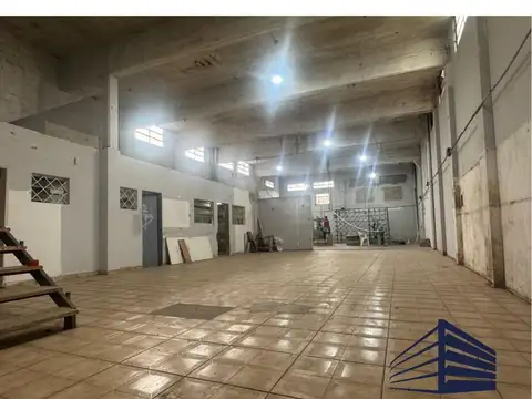 Galpon en Alquiler en Villa Ballester, $ 2.500.000