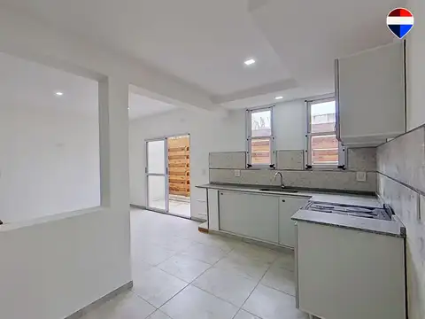 Depto Tipo Casa en Venta al Sur