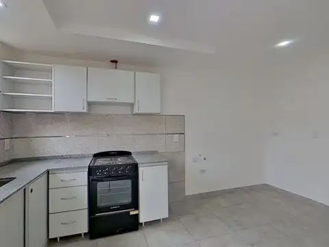 Depto Tipo Casa 3 ambientes con 1 baño
