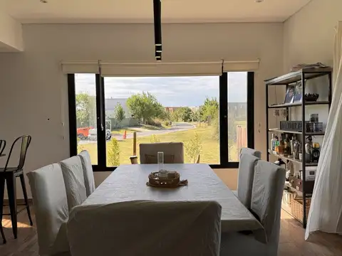 Casa en Venta en El Naudir, USD 289.000