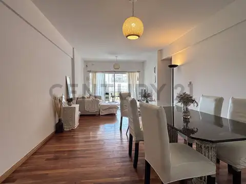 Venta Departamento 4 ambientes en Olivos