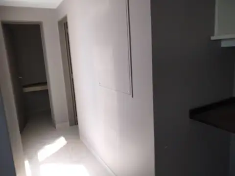 Oficina en Alquiler en Torre de las Naciones, Tigre 100