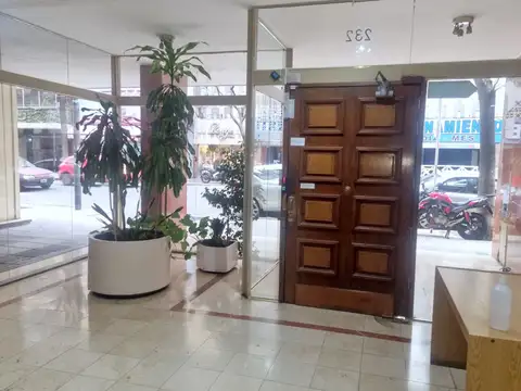 Departamento en Alquiler en Parque Rivadavia, USD 630.000