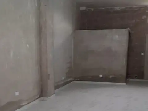 Local en Alquiler en Gonzalez Catan, $ 300.000