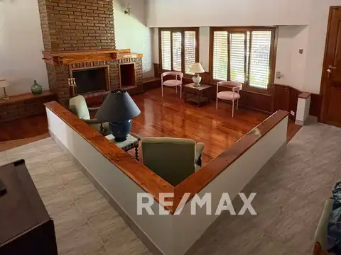 Casa en Venta en Cipolletti, USD 300.000