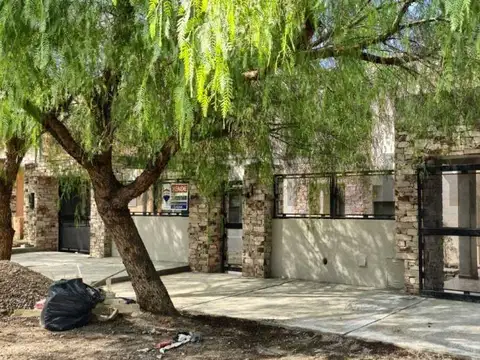 Venta Espectacular Casa Barrio Privado Corredor del Oeste