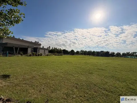 Lote en Haras de Funes