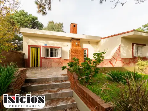 Casa con amplio parque - C1117