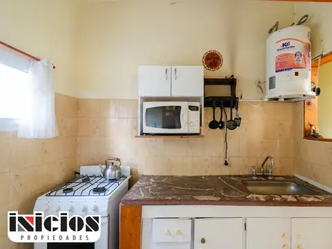 Casa 3 ambientes con 2 baños