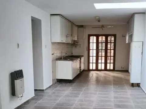 Casa en Alquiler en Inaudi, $ 1.300.000