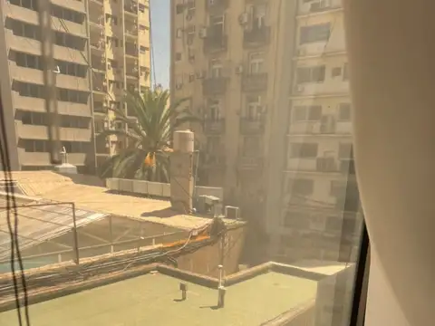 Esmeralda 800, Piso 5