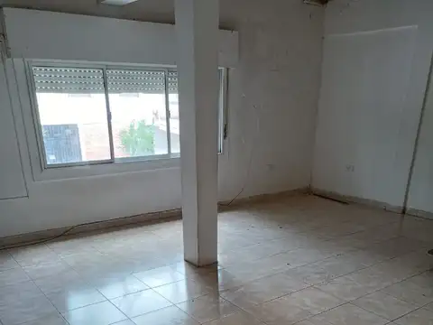 Lisandro de la Torre 400