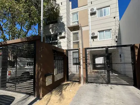 mitre 37 100