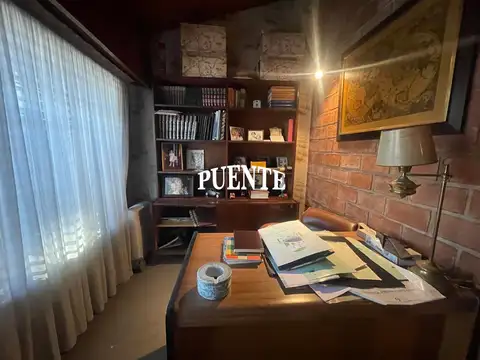 Casa 7 ambientes con 2 baños