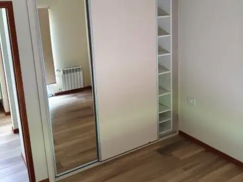 Casa en Alquiler de 3 dormitorios
