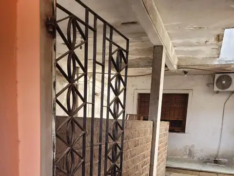 Depto Tipo Casa en Venta en Jose Leon Suarez, USD 67.000