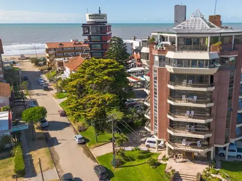 Venta Hotel centro de Villa Gesell 100 mts mar
