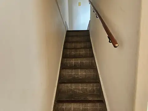 Depto Tipo Casa en Venta al Este