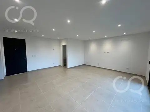 Casa en Venta en Pilar del Este - Santa Lucia, USD 198.000