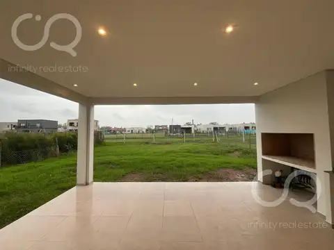 Casa en Venta al Noroeste