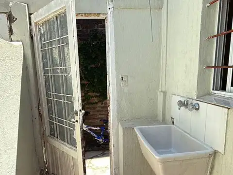 Depto Tipo Casa en Venta de 1 dormitorio