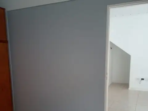 Juan Bautista Jantin 2000, Piso PB