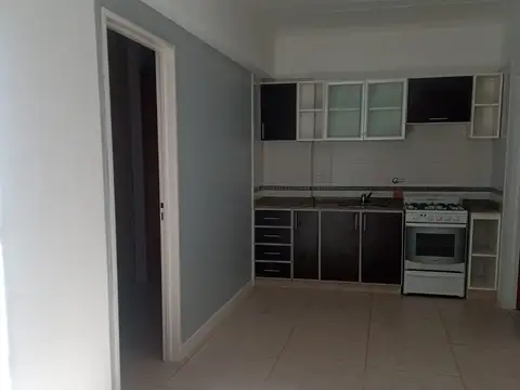 Depto Tipo Casa en Alquiler en Boedo, $ 650.000