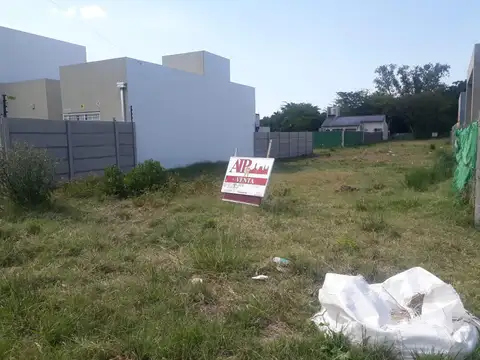 Terreno en Venta en City Bell